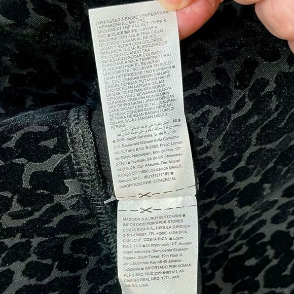 New NWT Old Navy Stevie High Rise Flock Black Leopard Leggings Large - Picture 5 of 13